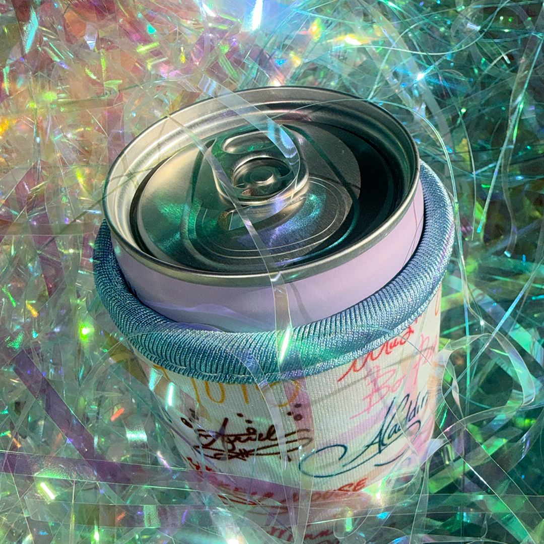 027. Autograph Club (Slim Can) 🖊️